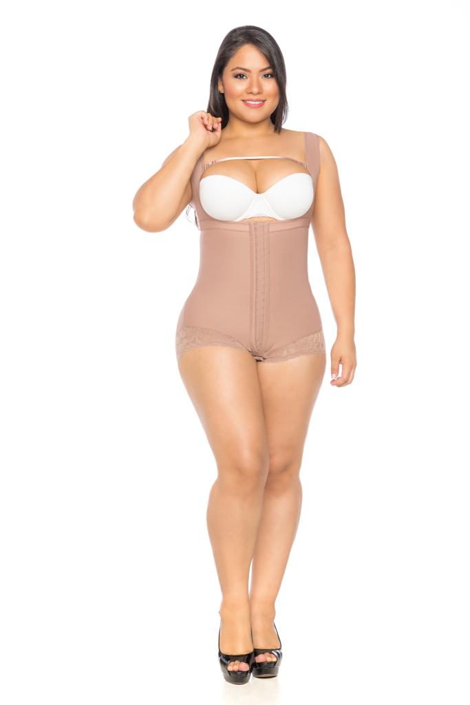 Modern Sensation 415- Cheeky bodysuit with silicone lace